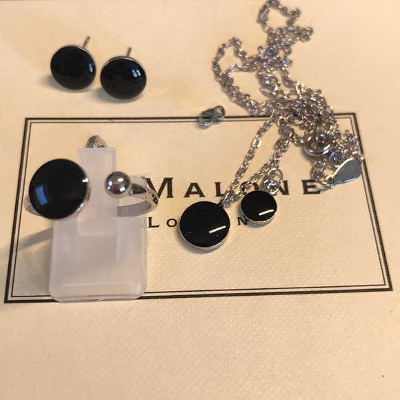 🌟 Sterling Silver 925 Black Set Earrings Necklace - Picture 4 of 4